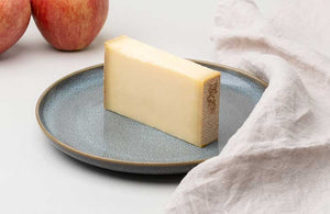 
            
                Download the image in the gallery viewer, Gourmino Le Gruyère AOP réserve
            
        